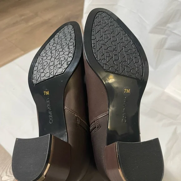 Calvin Klein women’s boots, new in box size 7 - Picture 8 of 11